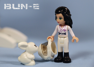 Illustration for article titled Lego Transforming Mecha Bunny
